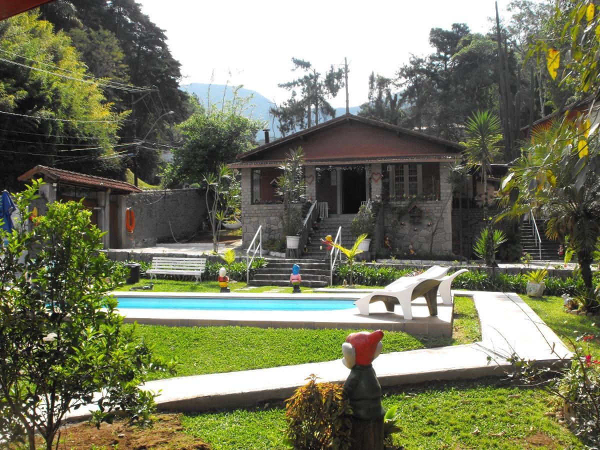 Pousada Cascata Dos Amores เตเรซอโปลิส ภายนอก รูปภาพ